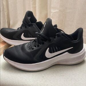 Nike Black and White Athletic Shoes